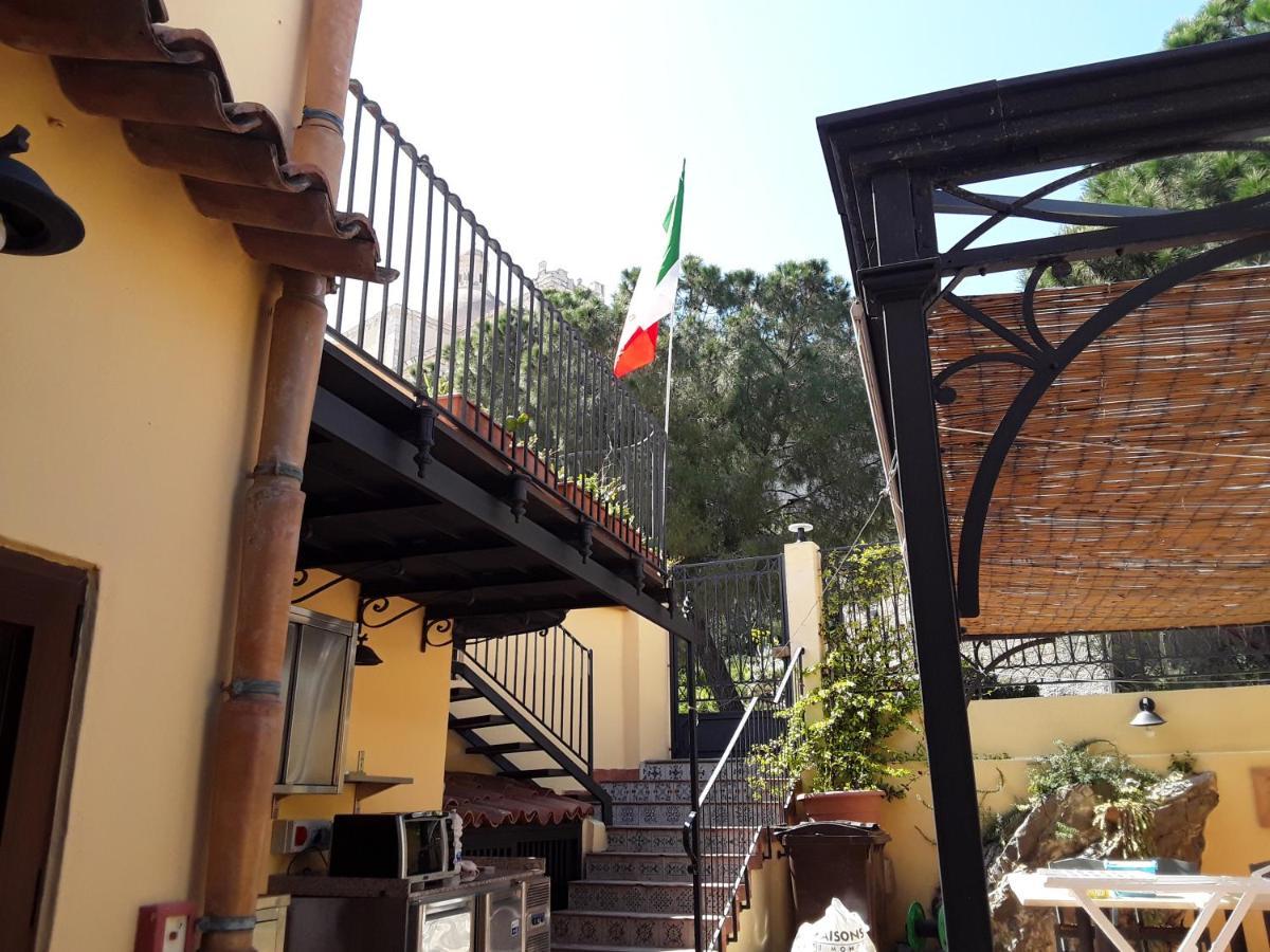 Bed and Breakfast Al Castello Milazzo Exterior foto