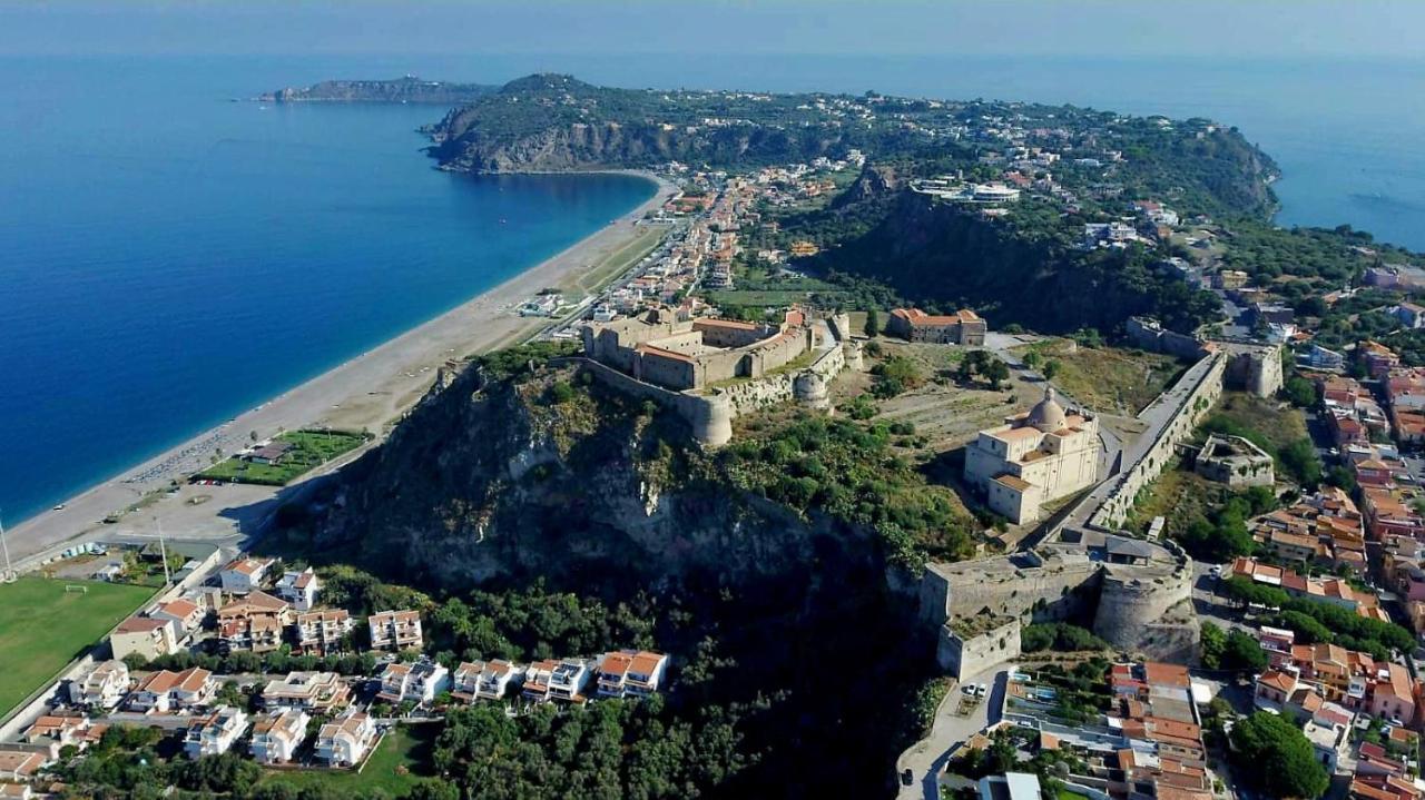 Bed and Breakfast Al Castello Milazzo Exterior foto