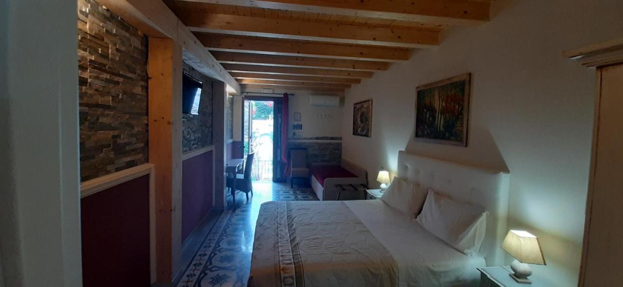 Bed and Breakfast Al Castello Milazzo Exterior foto