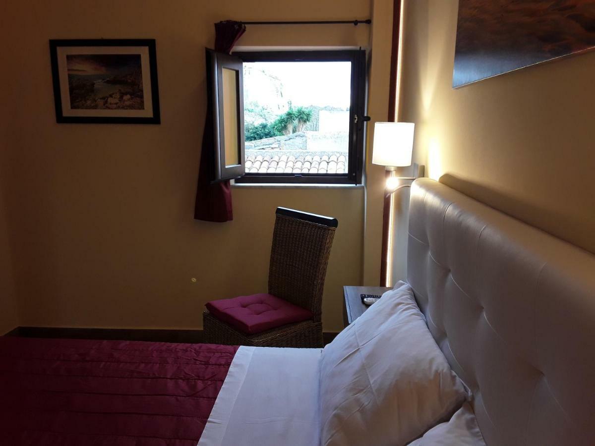 Bed and Breakfast Al Castello Milazzo Exterior foto
